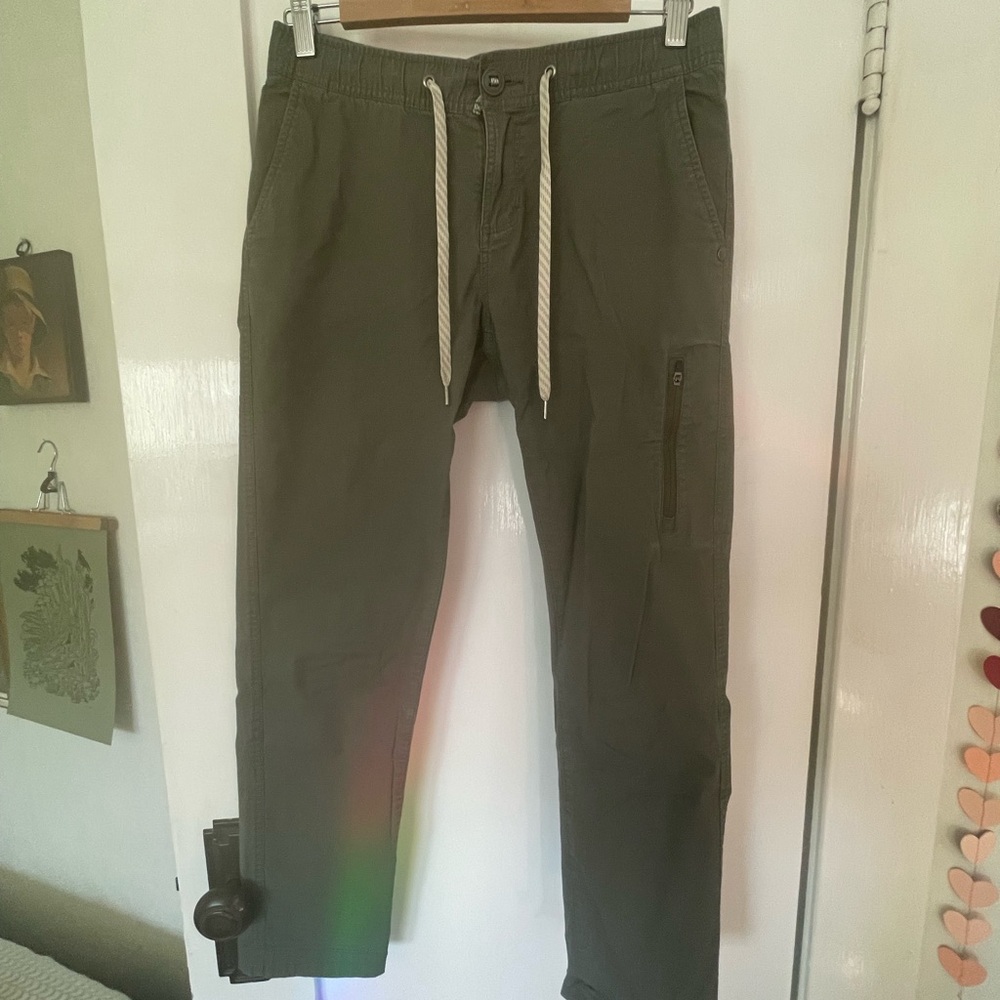 Women’s Olive Green Vuori Cargo Pants / Trouser